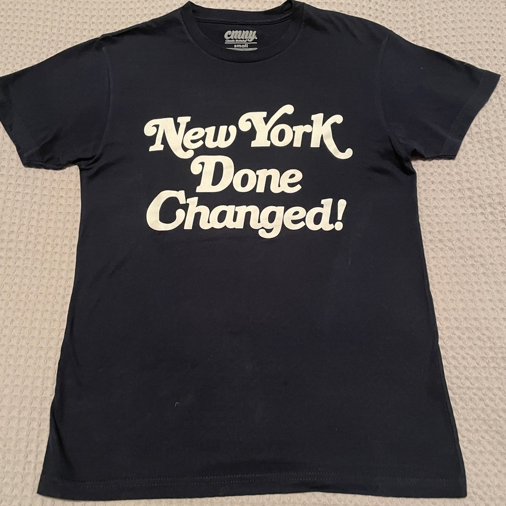 Graphic t-shirt - Picture 2 of 2